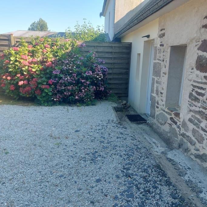 Willa Penty Typique Kercab Dans Un Ancien Moulin Plomodiern Zewnętrze zdjęcie