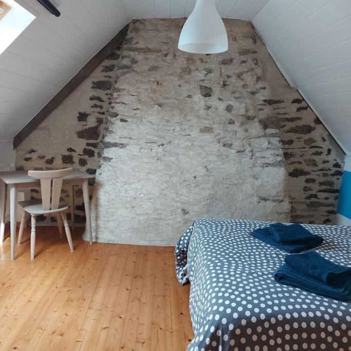 Willa Penty Typique Kercab Dans Un Ancien Moulin Plomodiern Zewnętrze zdjęcie